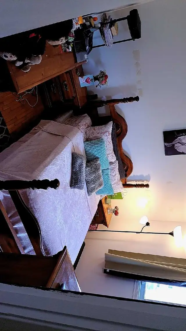 Chambre a louer dans un 4 1/2 in Room Rentals & Roommates in Drummondville - Image 2