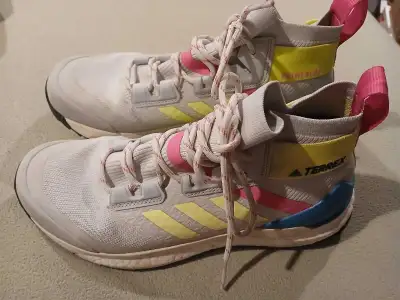 Trail Running Shoes Adidas Terrex Women Size 7, View more