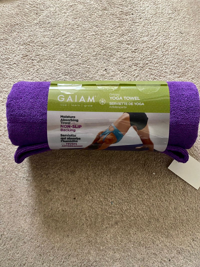 Gaiam Yoga Towel, Exercise Equipment, Mississauga / Peel Region