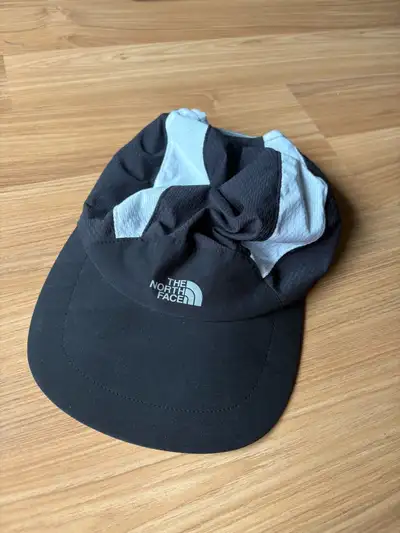 The North Face hotsell flight light hat L-XL, View more