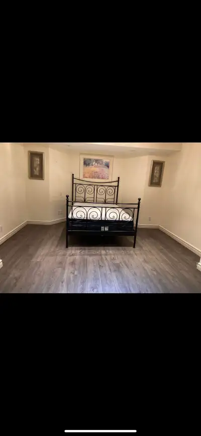 Room for Rent!