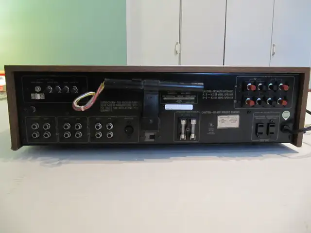Pioneer Model SX-535 AM/FM Stereo Receiver Superb Cond Circ 1974 in Arts & Collectibles in Mississauga / Peel Region - Image 7