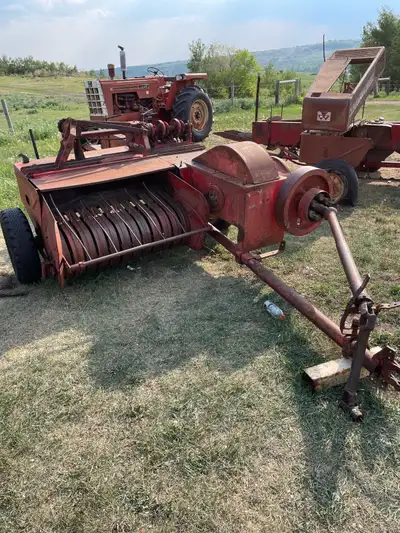 Hello there im selling my massey ferguson #3 balers and the one works and the other one is a parts b...