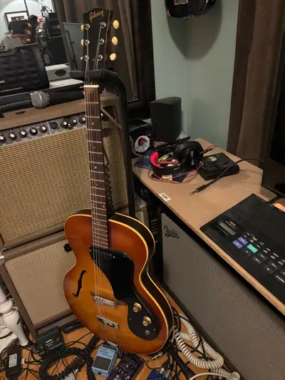1965 Gibson ES120T, View more
