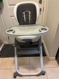 3 IN 1 BABY HIGH CHAIR (or best offer)