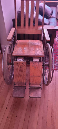 Wheelchair vintage Fauteuil roulant