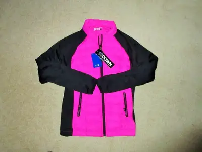 LADIES’ FUCHSIA PINK  JACKET…New with Tags…Size Large, View more