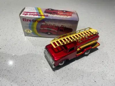 Collectable item kept over 20 years! Made by classic metal sheets. Friction with sound effects. Orig...