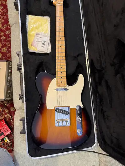 Fender American Standard Sunburst Telecaster, View more