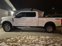 2019 Ford F-350 XLT loaded