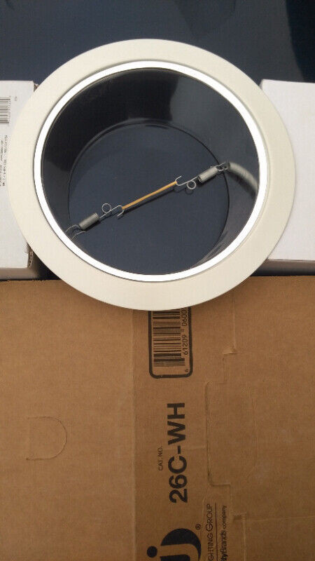 new in box Indoor 4" pot light trims- OBO in Electrical in Mississauga / Peel Region - Image 3