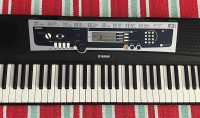 Yamaha ypt-210 electronic keyboard 