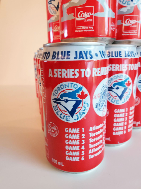 Toronto Blue Jays Coke Cans: 1992 World Series Ed: Fort Erie in Arts & Collectibles in St. Catharines - Image 2