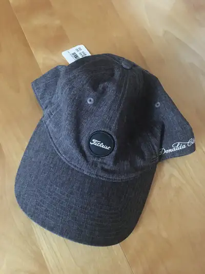 Brand New with Tag Mens Titleist Donalda Club Dark Grey Golf Cap, View more