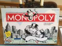 Monopoly an 2004 jeu familial avec le fer à repasser +++