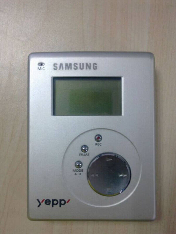 Samsung Yepp E64 Portable MP3 Player in iPods & MP3s in Mississauga / Peel Region