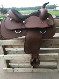 Lamicell Western Saddle 15 Inches Wide
