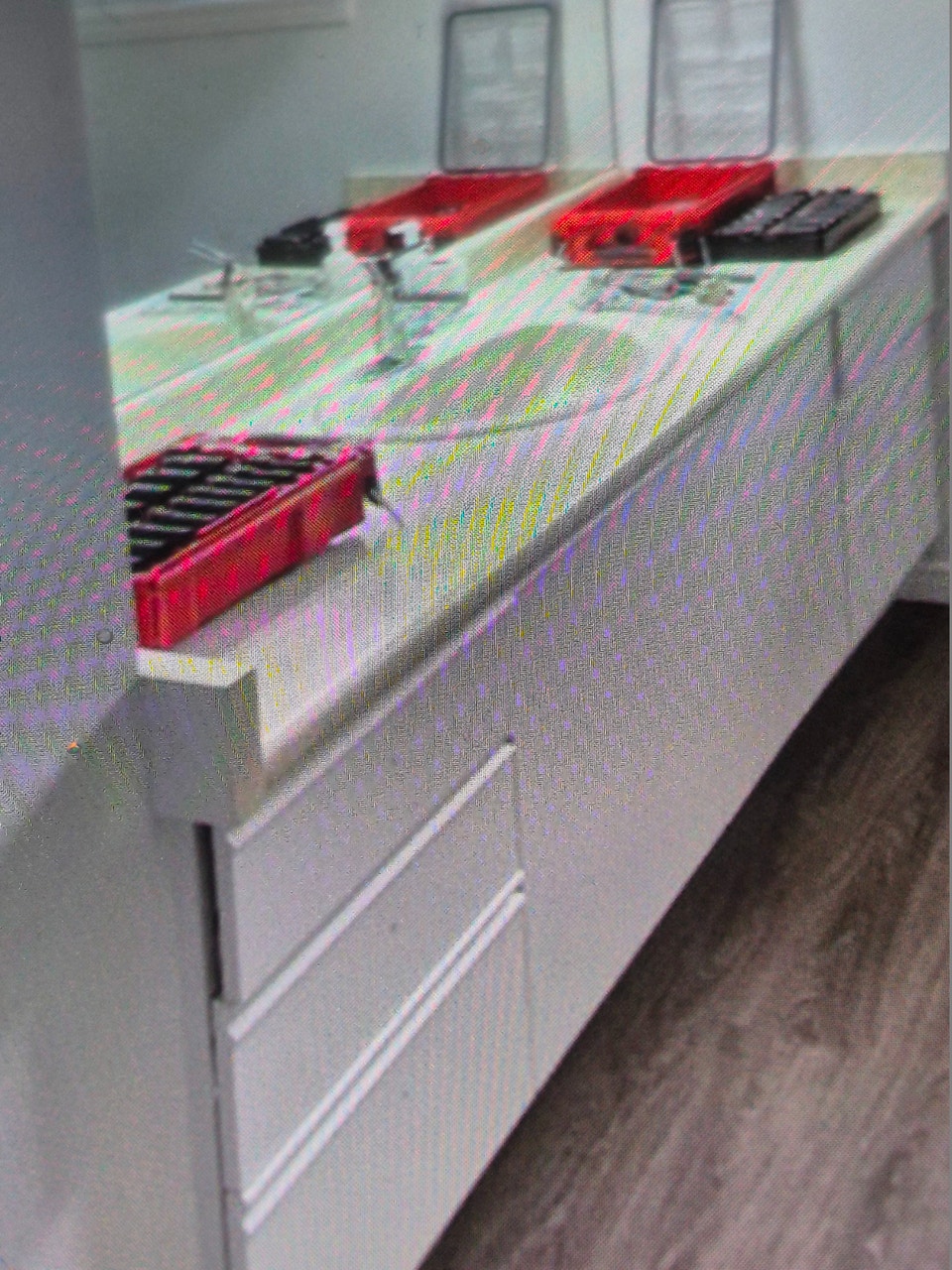 big vanity with 2 sets of drawers and 2 doors it come in 3 secs ...
