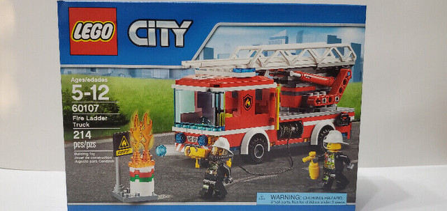 Lego City 60107 Fire Ladder Truck \ Le camion de pompiers avec | Toys &  Games | Gatineau | Kijiji