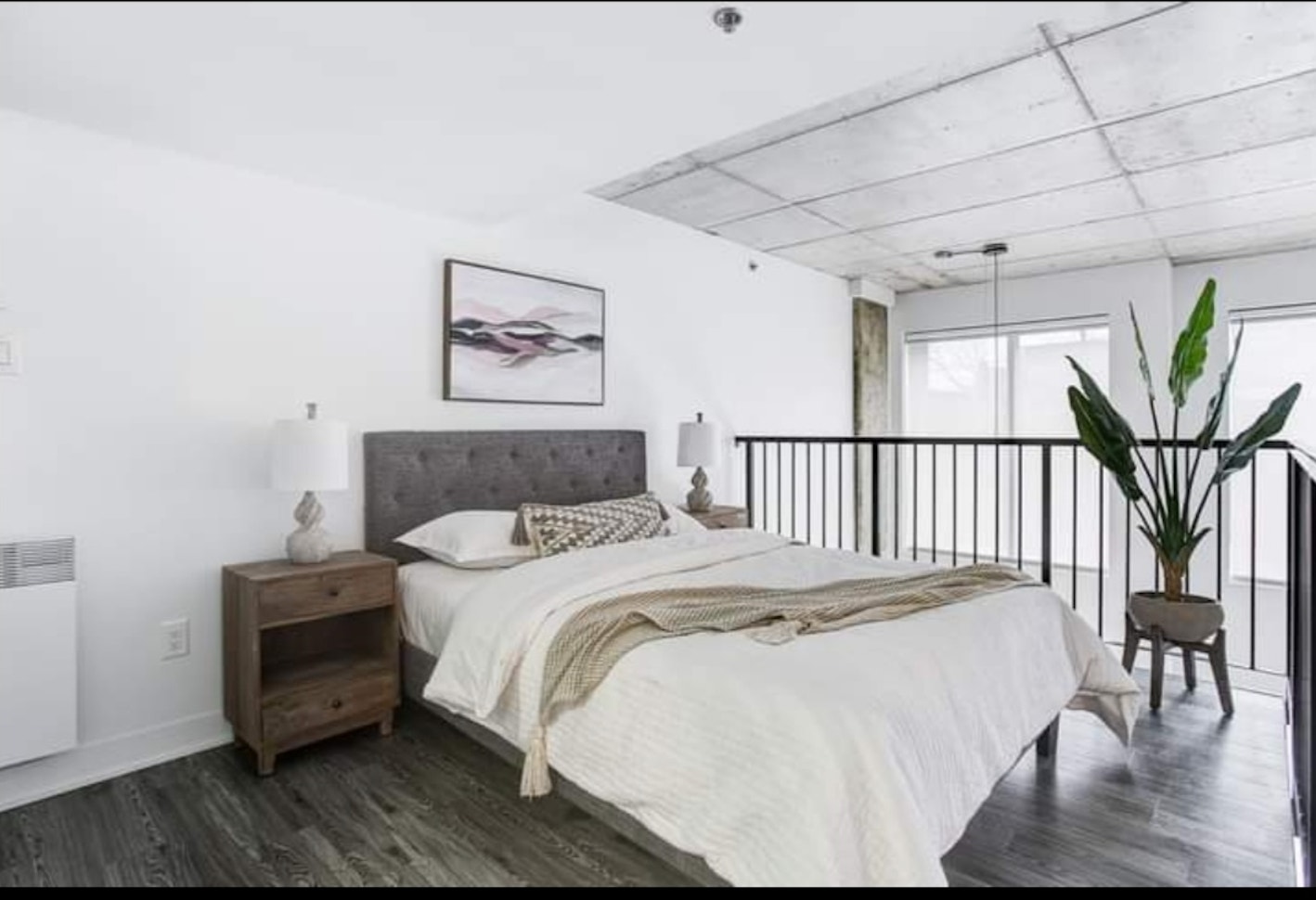 3 ½ à louer Villeray – Immeuble près métro De Castelnau — photo 1