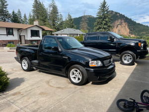 2000 Ford F 150 SVT LIGHTNING 