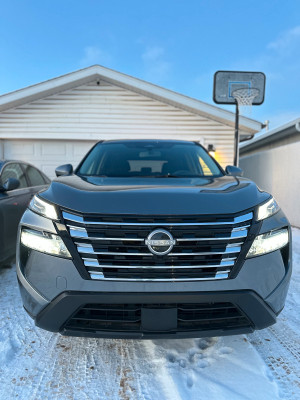 2024 Nissan Rogue S premium 