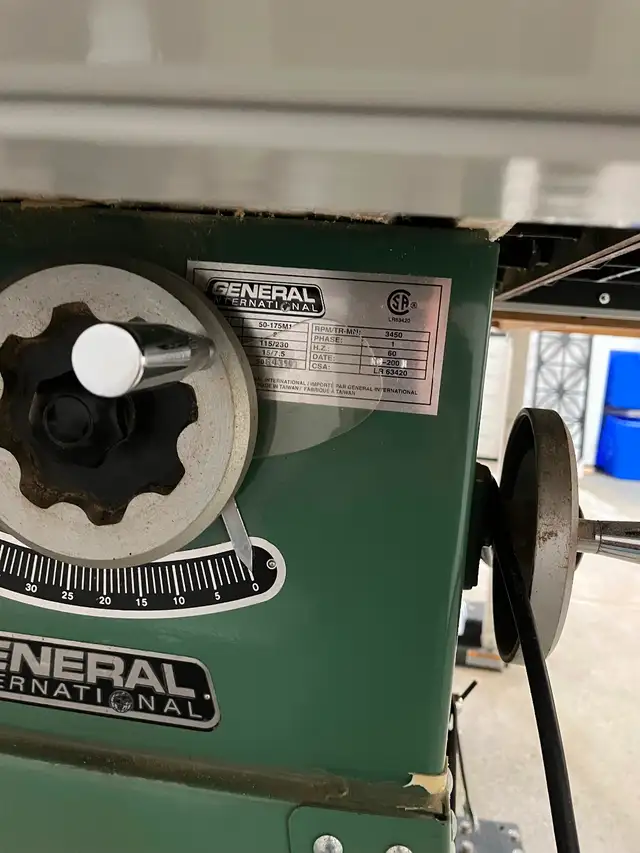 General Table Saw in Power Tools in Sarnia - Image 11