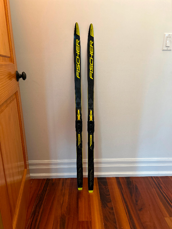 Kids Cross Country Skis in Ski in City of Toronto