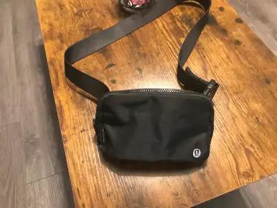 Lululemon cross body bag, View more