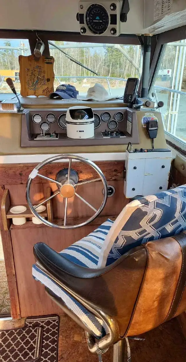 Yacht for sale in Powerboats & Motorboats in Dartmouth - Image 11