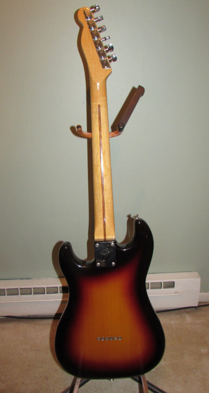 1982 American Fender S-3 Bullet in Guitars in Mississauga / Peel Region - Image 2