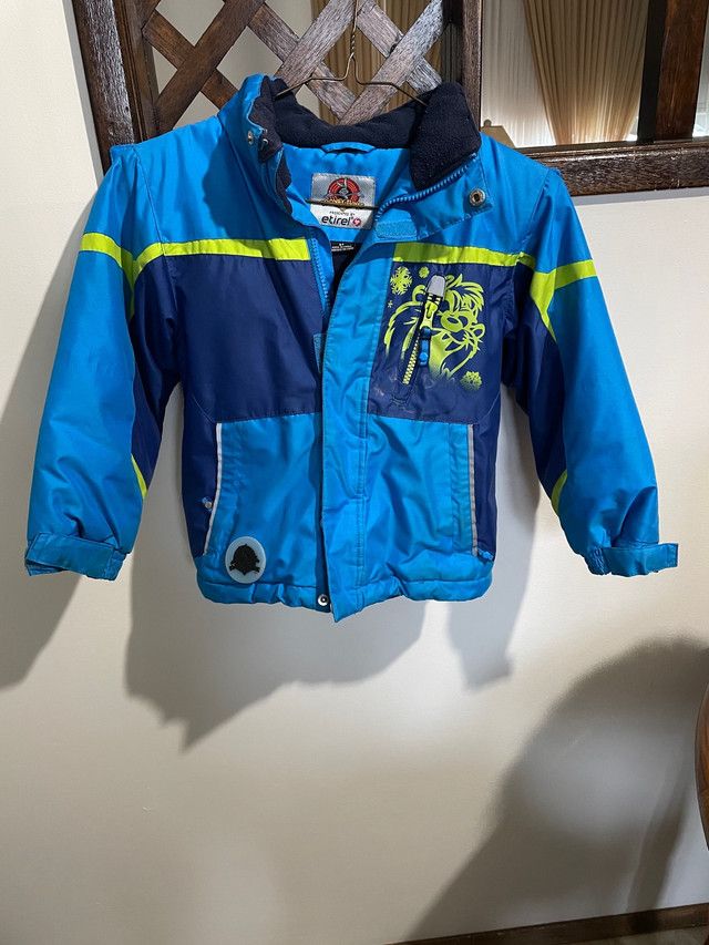 Child’s jacket in Kids & Youth in Saskatoon