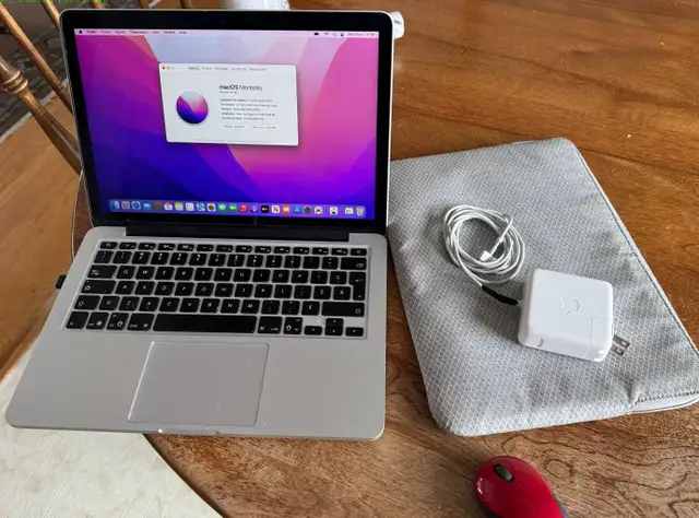MacBookPro 2015 13-inch $200 mais... in Laptops in Laval / North Shore - Image 3