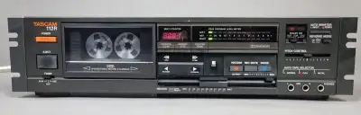 TASCAM - 112R - PRO - Bi-Directional Stereo Cassette Deck mint, View more
