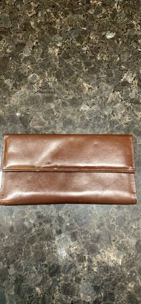 New leather wallet