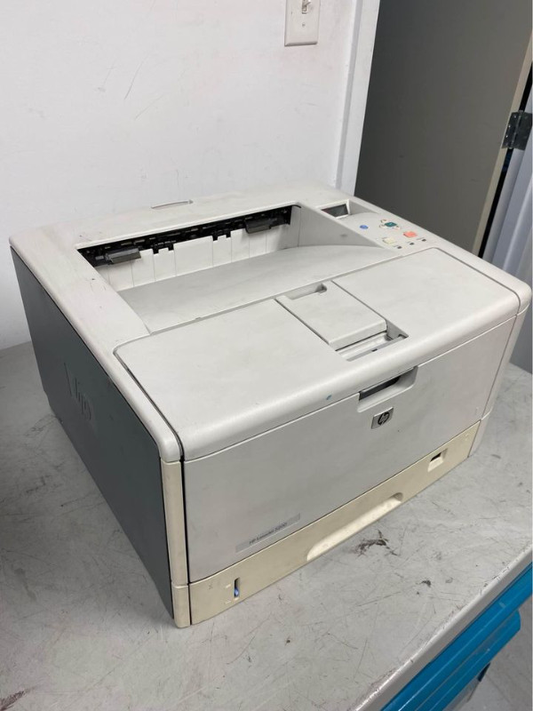 HP LaserJet 5200 - Imprimante Tabloid Laser Monochrome Usager dans Imprimantes, Scanneurs  à Ville de Montréal