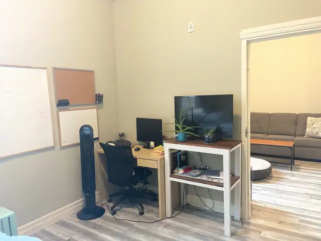 Gorgeous One Bedroom Apartment in Woodstock’s Quiet Neighborhood