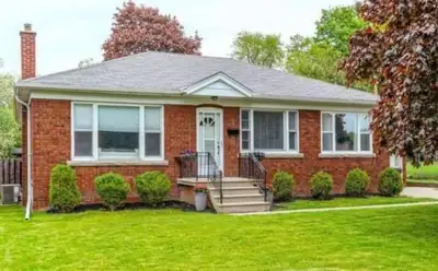 Super Biggest Room 1 person $700 If Shearing $500