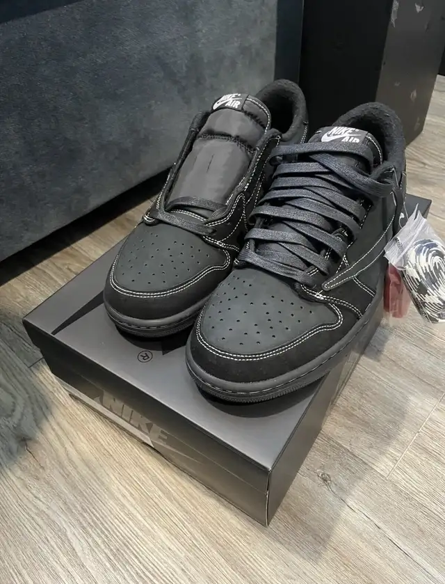 Jordan 1 Retro Low SP Travis Scott Black Phantom in Men's Shoes in Mississauga / Peel Region - Image 3