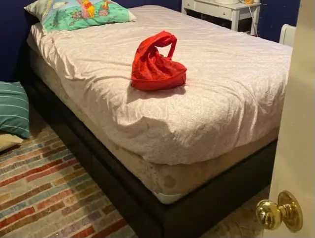 Storgae bed frame Double in Beds & Mattresses in Oshawa / Durham Region - Image 4