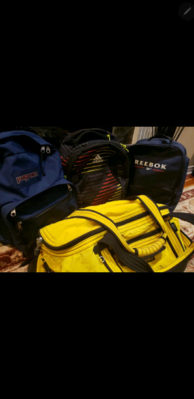 Sacs à dos, sacs de sport / schoolbags, backpacks, gym bags dans Hommes  à Laval/Rive Nord - Image 2