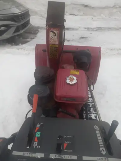 Older Honda HS 928, View more