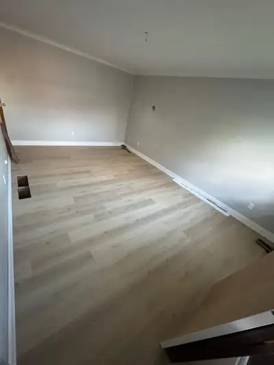 RECENTLY RENOVATED BUNGALOWS FOR RENT - PETERBOROUGH - Available Oct 1st 662 Sherbrooke Street, Pete...