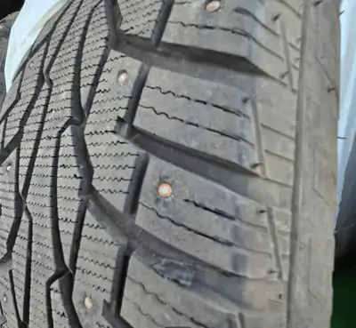 Get ready for winter with these Uniroyal Tiger Paw Ice & Snow 3 studded winter tires, size 225/65R17...