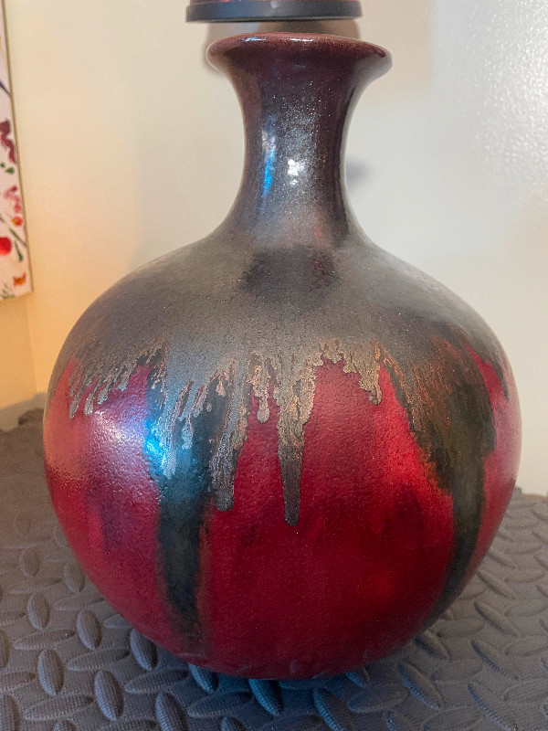 Hand Made Pottery Vase in Home Décor & Accents in City of Halifax - Image 4