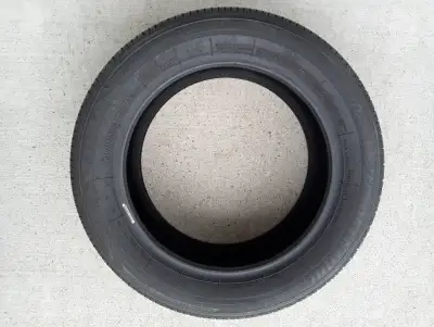 4 pneus d’été Bridgestone Turanza P205/55R16 à vendre, en très bonne condition et très peu utilisés.