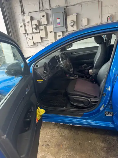 Hyundai Elantra 2018