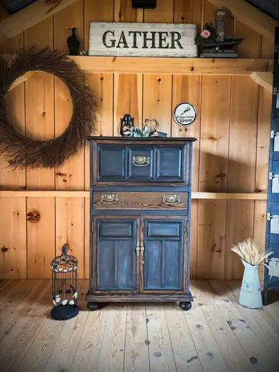 Bar/ Liquor Cabinet, View more