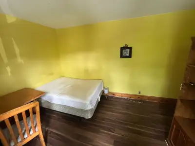 Here are two single rooms each available to rent in Halifax's South End at 6311 York Street that are...