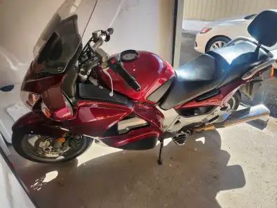 2003 Honda St1300 excellent condition 97.000kms ,looking what is out there for trades i would like a...